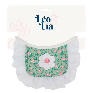 Babador Luxo Bordado Florzinha Verde